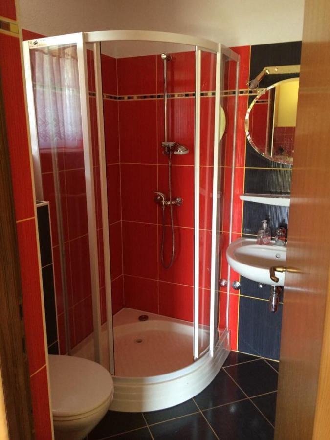 Apartman Put Svete Kate Raslina Esterno foto